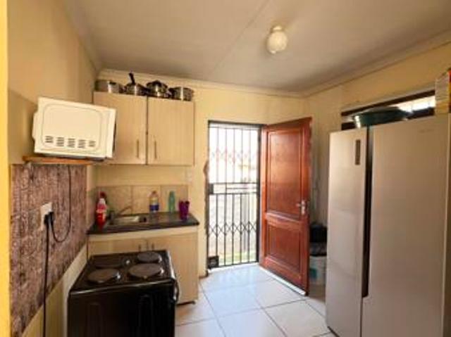 2 Bedroom House in Fleurhof