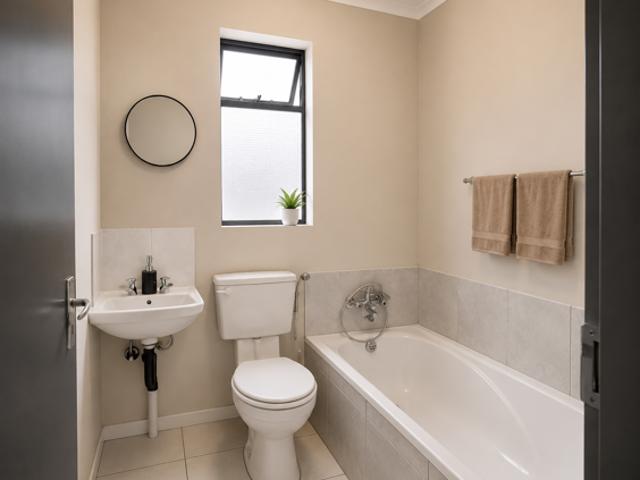 2 Bedroom House in Fleurhof