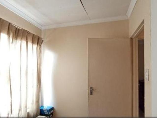 2 Bedroom House in Fleurhof