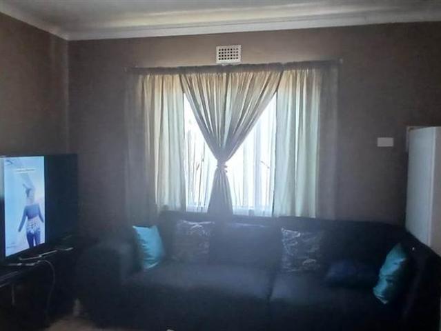 2 Bedroom House in Fleurhof