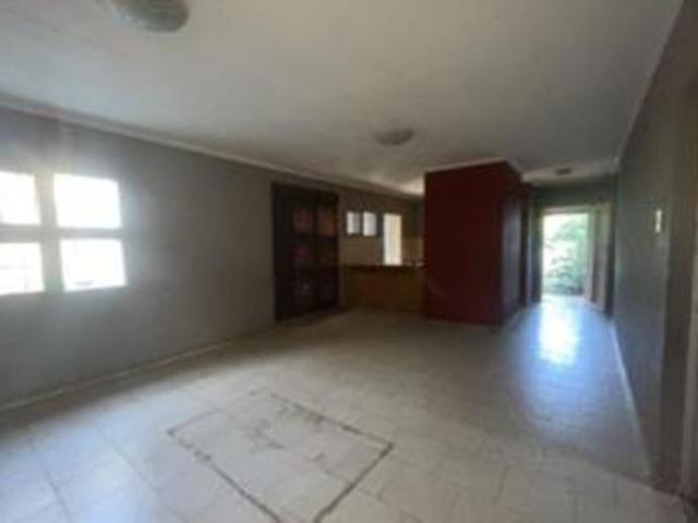 2 Bedroom House in Flora Park