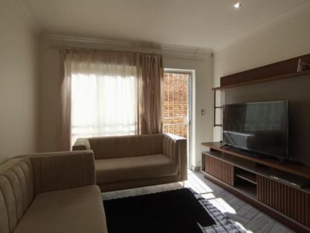 2 Bedroom House in Kosmosdal