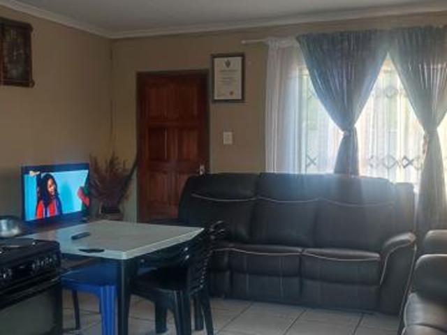 2 Bedroom House in Karino