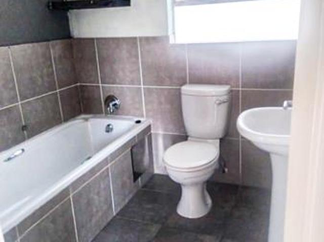 2 Bedroom House in Karino