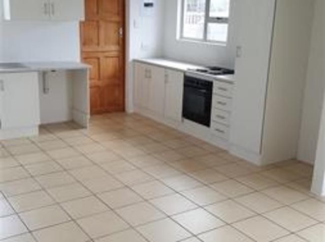 2 Bedroom House in King Williams Town Qonce Central