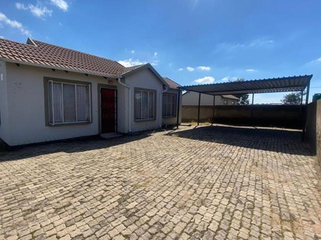 2 Bedroom House in Klarinet