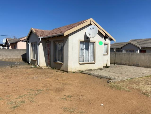 2 Bedroom House in Klarinet
