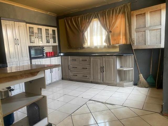 2 Bedroom House in Klarinet