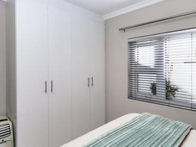 2 Bedroom House in Klein Parys