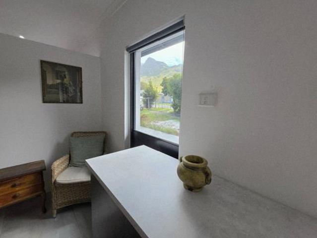 2 Bedroom House in Kleinmond