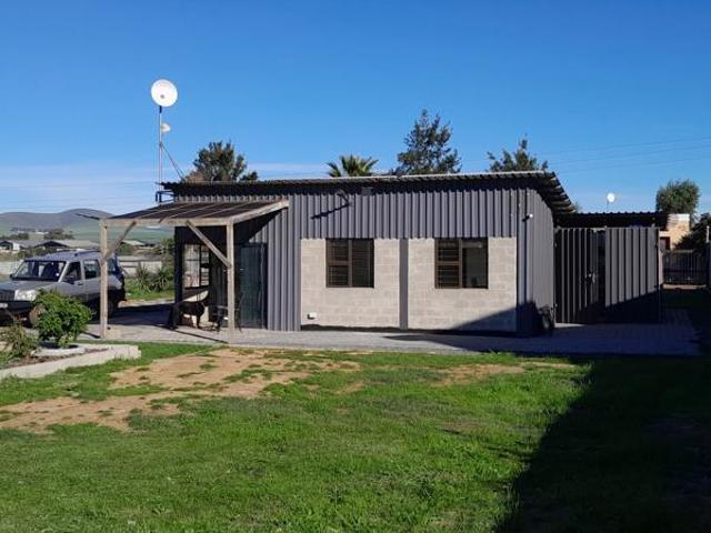 2 Bedroom House in Klipheuwel