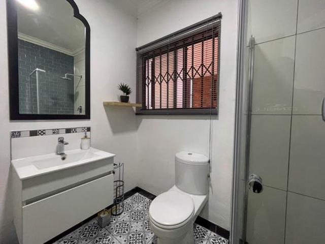 2 Bedroom House in Kloofendal