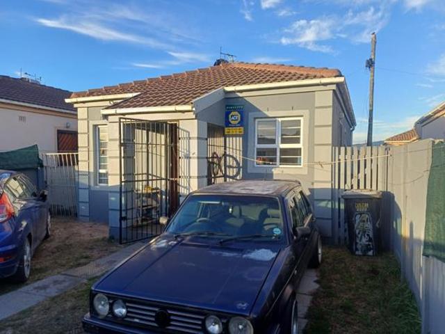 2 Bedroom House in Kuils River South
