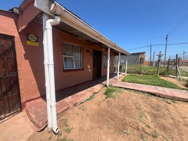 2 Bedroom House in Kwa Nobuhle
