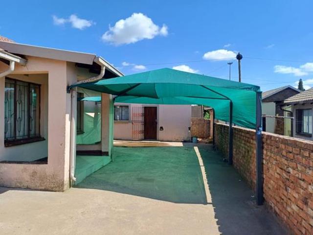 2 Bedroom House in Kwaguqa