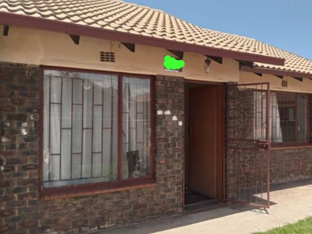 2 Bedroom House in Kwaguqa
