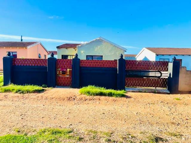 2 Bedroom House in Kwadwesi