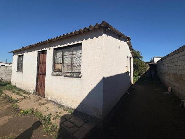 2 Bedroom House in KwaZakhele