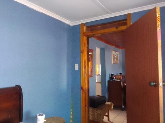 2 Bedroom House in KwaZakhele