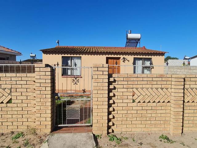 2 Bedroom House in Kwazakhele