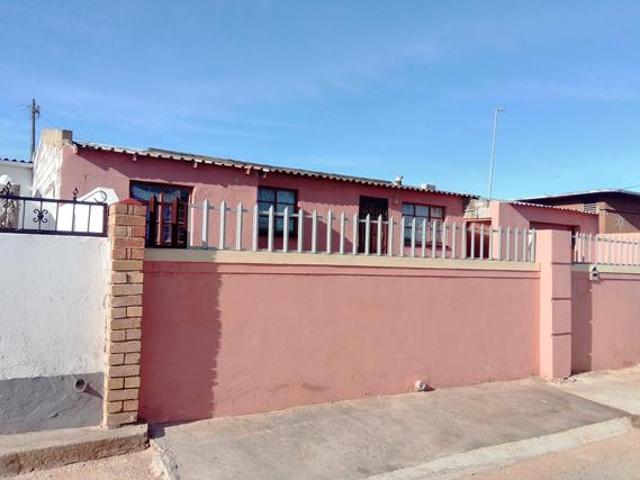 2 Bedroom House in KwaZakhele