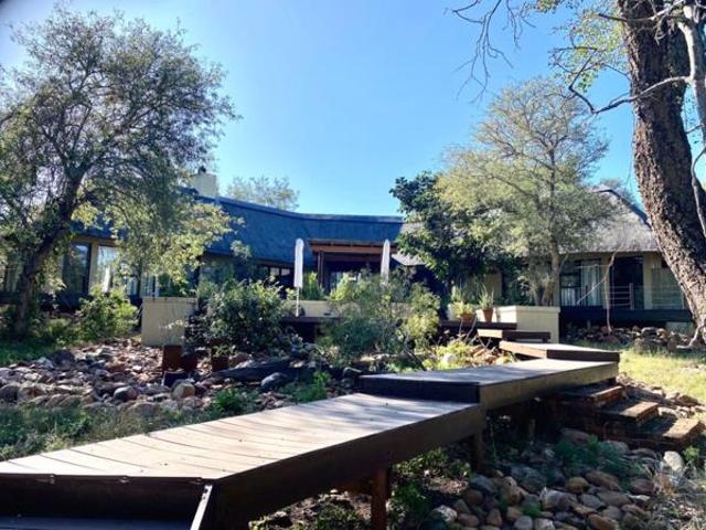 2 Bedroom House in Hoedspruit