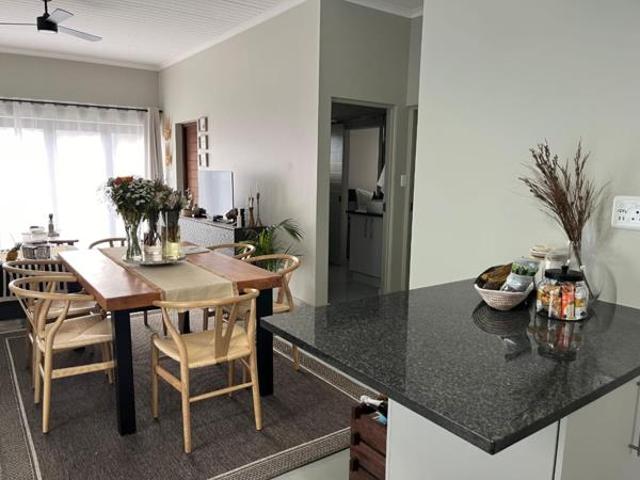 2 Bedroom House in Hoedspruit