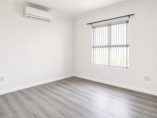 2 Bedroom House in Honeydew Country Estate
