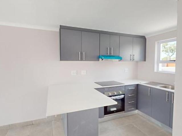 2 Bedroom House in Hazendal