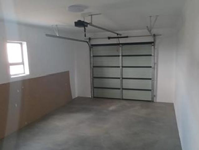 2 Bedroom House in Harbour Lights