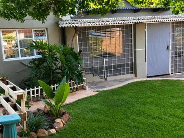 2 Bedroom House in Hartbeespoort Dam
