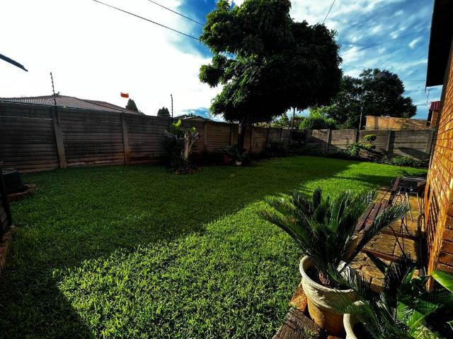 2 Bedroom House in Heuweloord