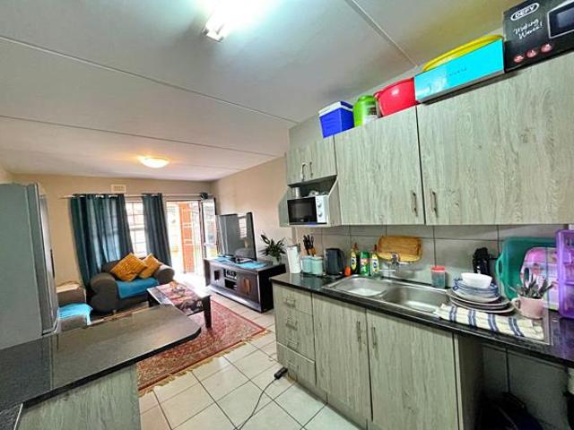 2 Bedroom House in Heuweloord