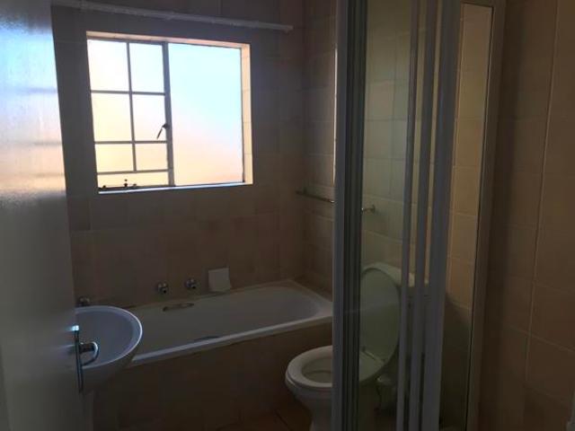 2 Bedroom House in Heuwelsig Estate