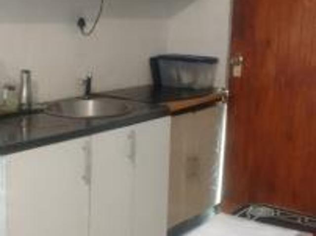 2 Bedroom House in Heather Park