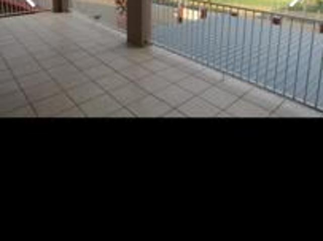 2 Bedroom House in Helderkruin