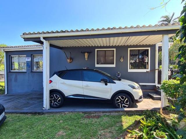 2 Bedroom House in Hibberdene