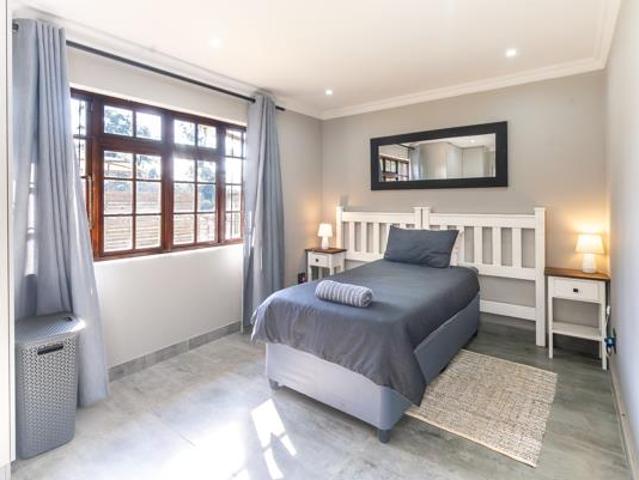 2 Bedroom House in Hillcrest Central