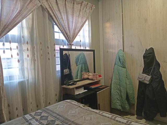 2 Bedroom House in Hillside