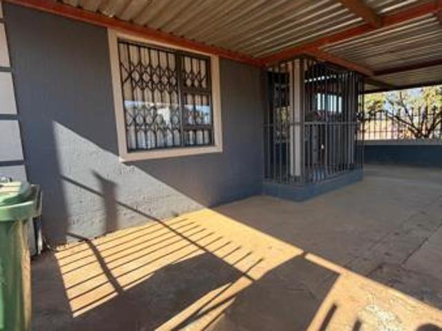 2 Bedroom House in Ikageng