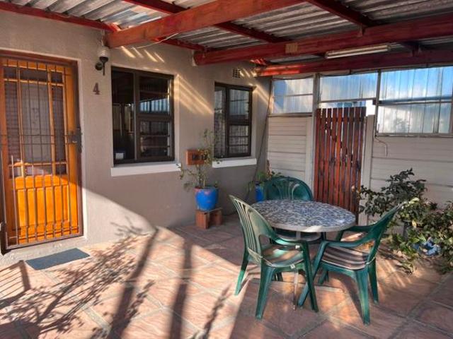 2 Bedroom House in Jagtershof