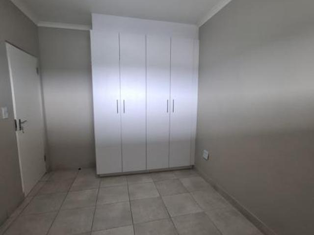 2 Bedroom House in Oak Glen