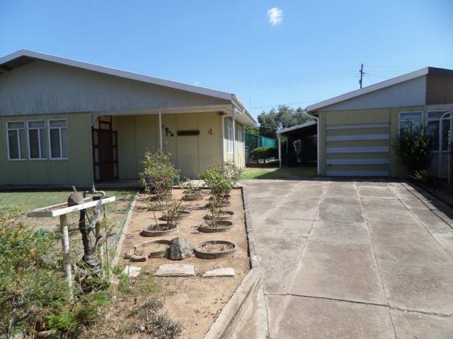 2 Bedroom House in Oviston