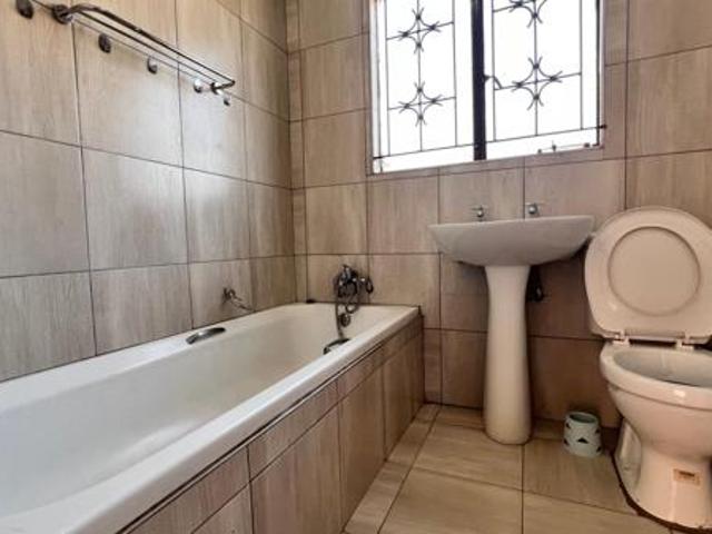 2 Bedroom House in Lotus Gardens