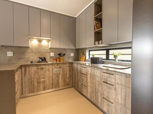 2 Bedroom House in Louwlardia