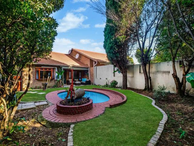 2 Bedroom House in Lonehill