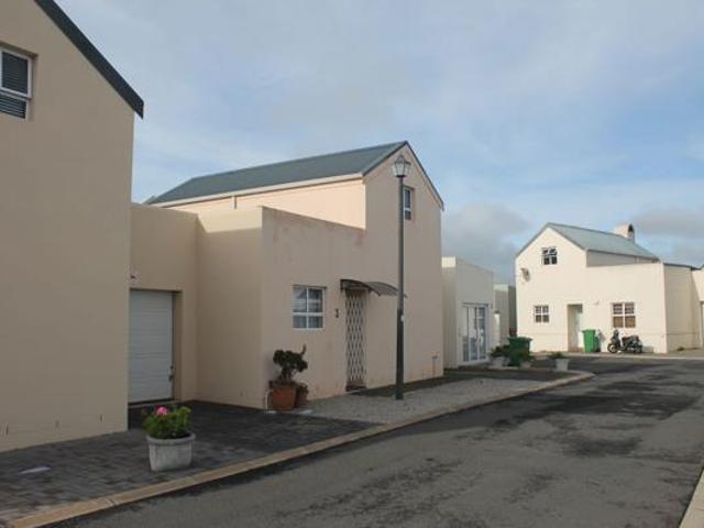 2 Bedroom House in Laguna Sands