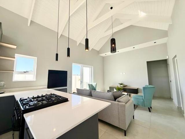 2 Bedroom House in Laguna Sands