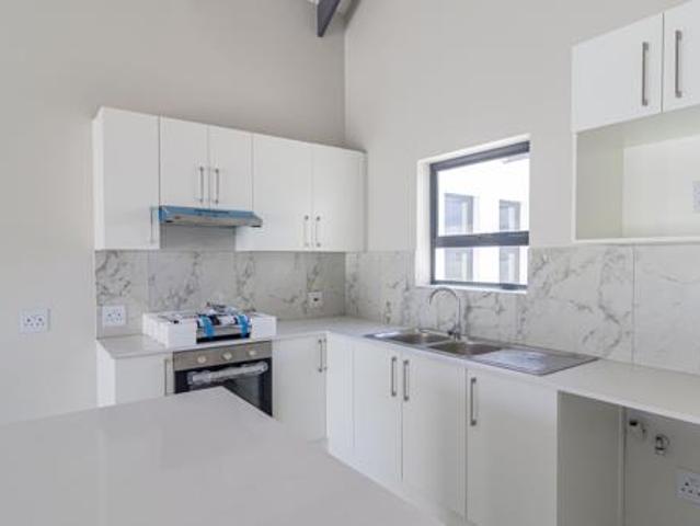 2 Bedroom House in Laguna