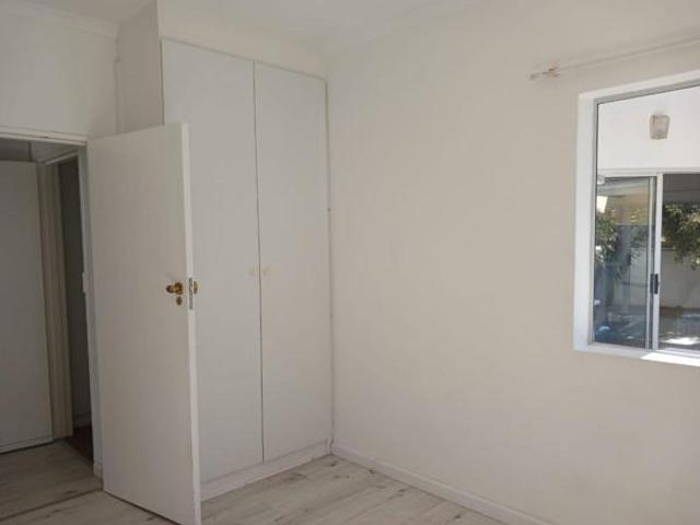 2 Bedroom House in Lakeside